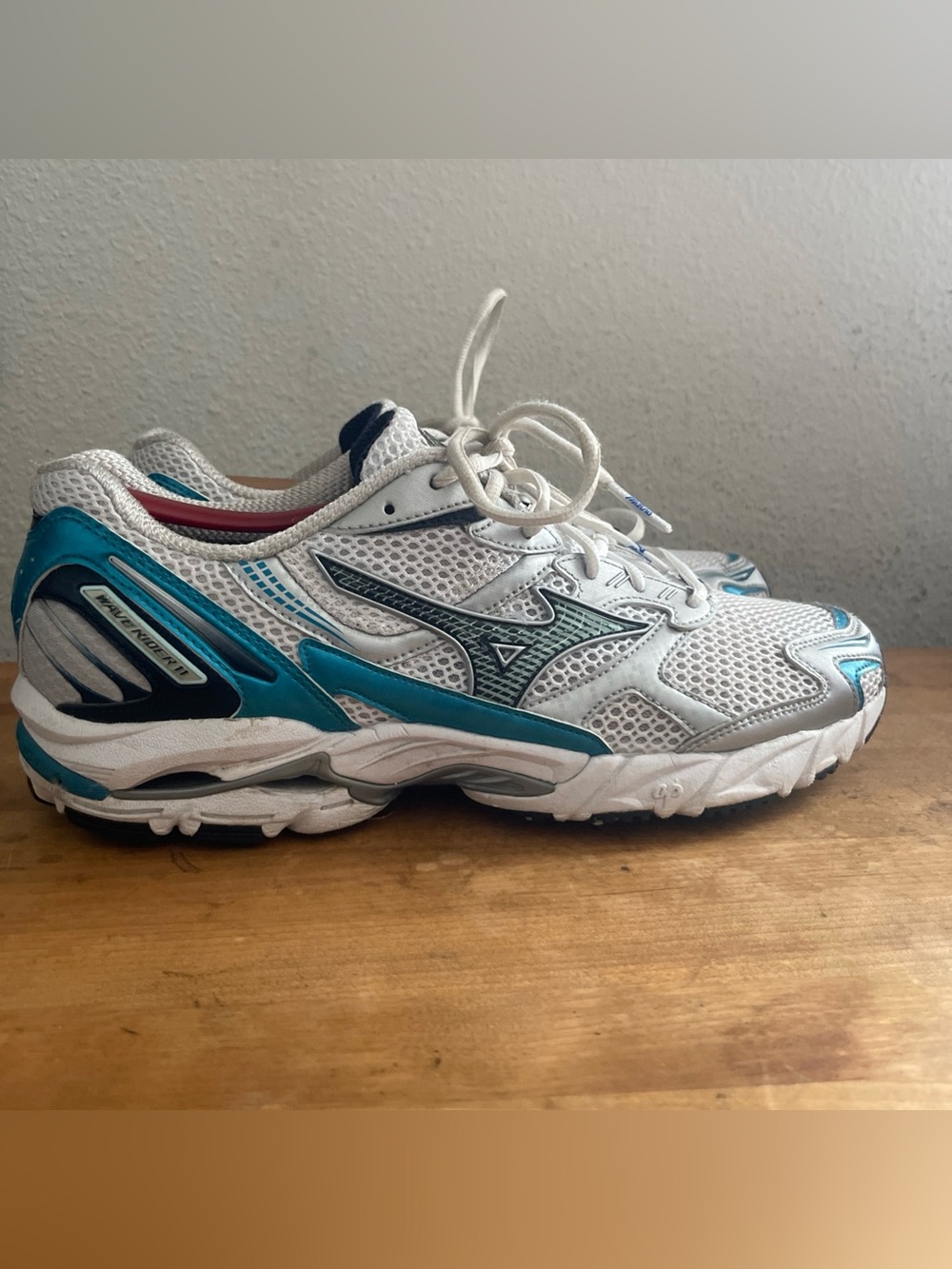 Mizuno Wave Rider Women’s Running Shoes Training Casual Sneakers D1GA243115 10.5